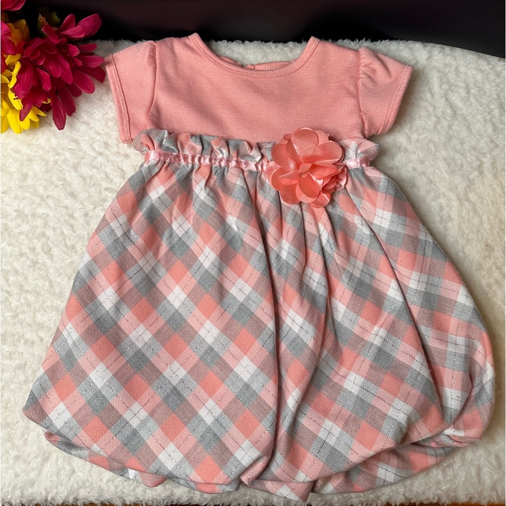 Sweet Heart Rose 🌹 Peach & Gray Plaid Dress